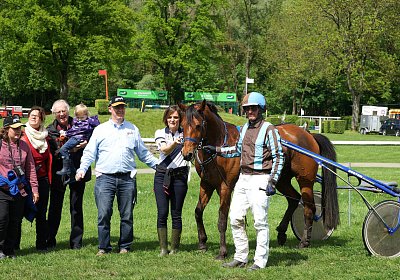 Rebus Aarau 14mai17 z Ehrung nv 03 05 rebus