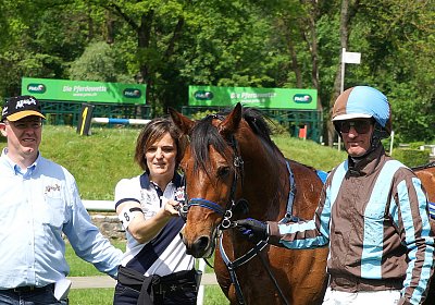 Rebus Aarau 14mai17 z Ehrung nv 03 06 rebus