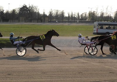 Mailand 170319 J S4820050 Rebus
