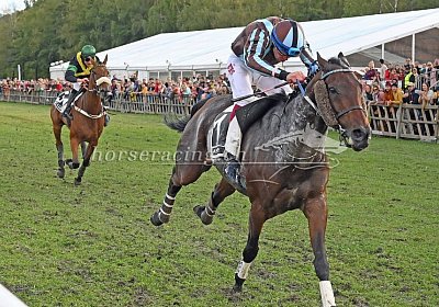 Maienfeld 2022 10 02 C uw 09 10 al quarto daniar Cuarto