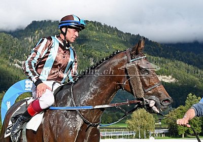 Maienfeld 2022 10 02 G uw 09 12 al quarto Cuarto