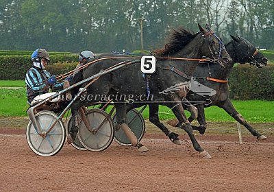 M uw 02 03 jack scott inverno n caviar